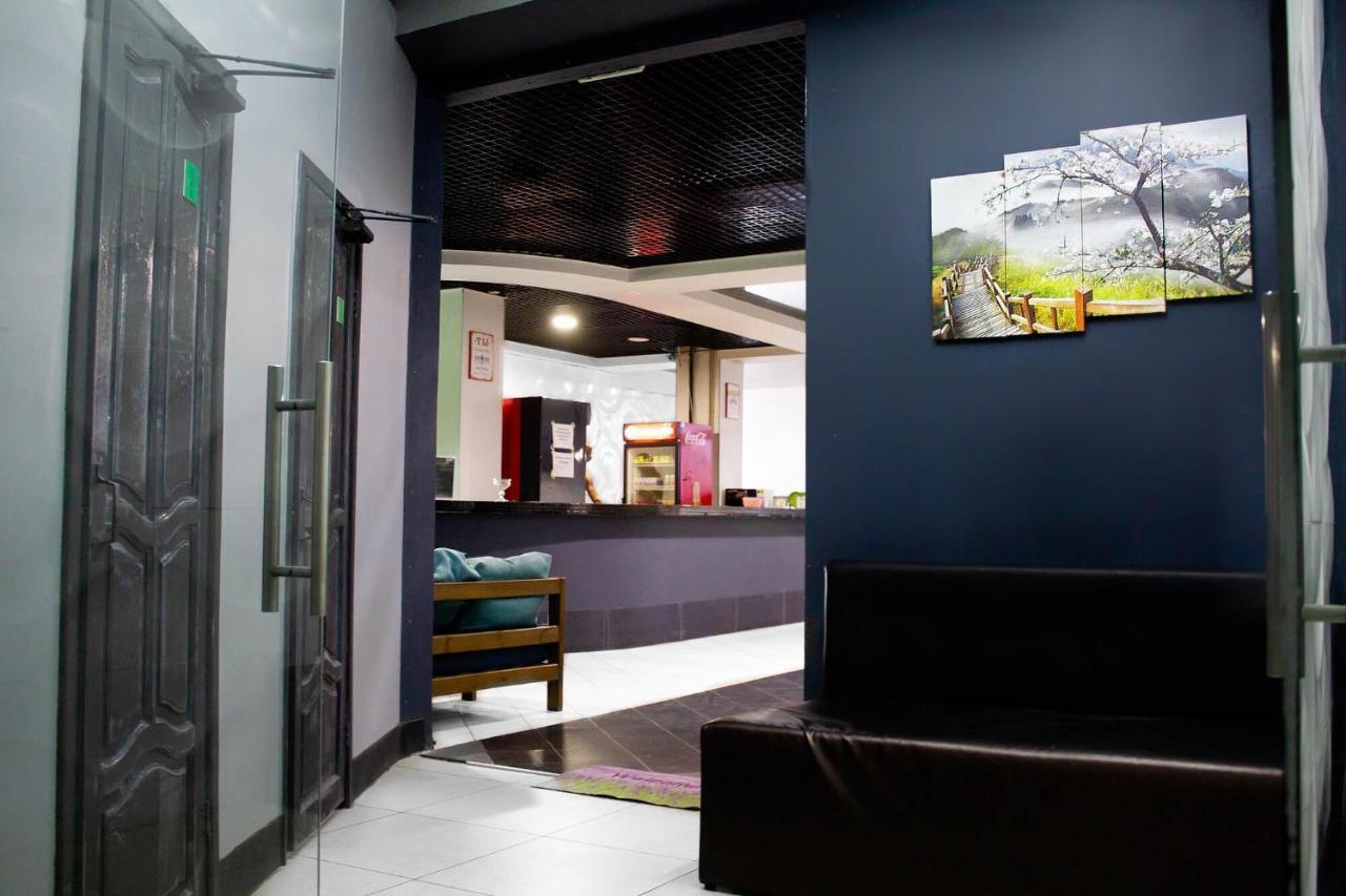 Hotel Zipper House Odessa Ngoại thất bức ảnh